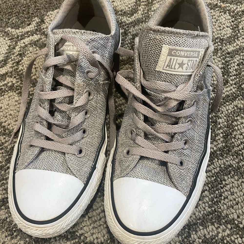 Converse low top